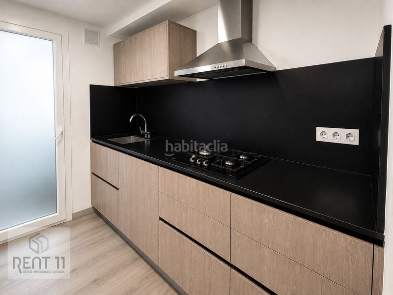 Foto 4c9f330e-0cbe-4b3b-ac88-4ade574660ae. Flat with heating in Eixample Nord Girona