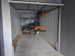 Aparcament cotxe  Bernat. Plaza de aparcamiento cerrada en venta