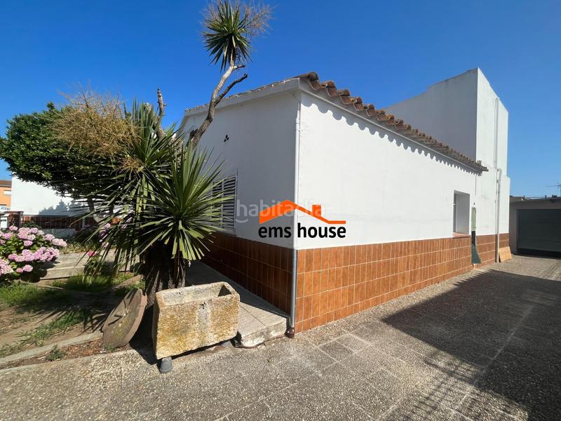 Foto b3a24052-b9c8-45da-acde-a7aa5c3210ec. Casa amb aparcament a Mont-ras