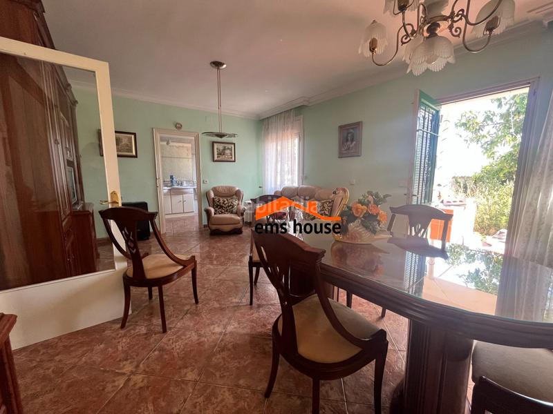 Foto c244e58a-6367-4fe8-9be9-4910392df3bd. Casa amb aparcament a Mont-ras