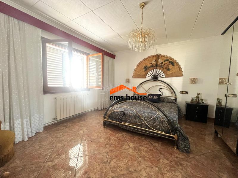 Foto c629438d-0a56-43c3-b94a-a3f3d66475a4. Casa amb aparcament a Mont-ras