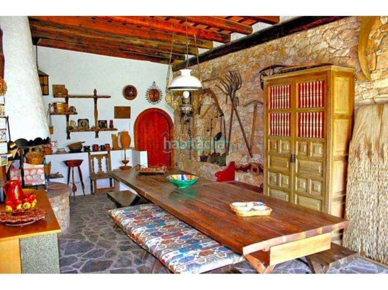 Foto 75d1d1a5-de3c-4010-a68f-d65327230859. Haus mit heizung parking pool in Valls