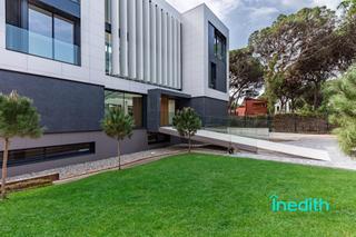 Xalet  Calle cunit. Impresionante casa en gav mar zona exclusiva en segunda linea d