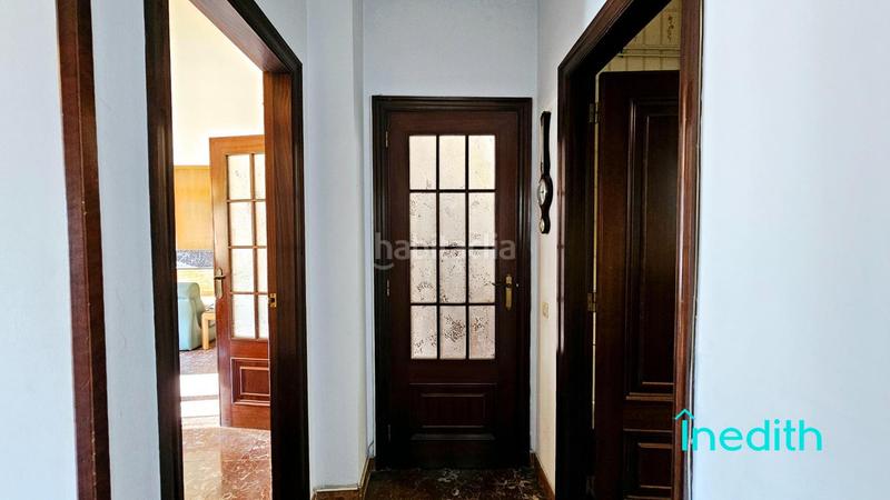 Foto 3e76f48c-6ad0-4581-a1cb-25f631acfbec. Flat with heating parking in Centre Castelldefels