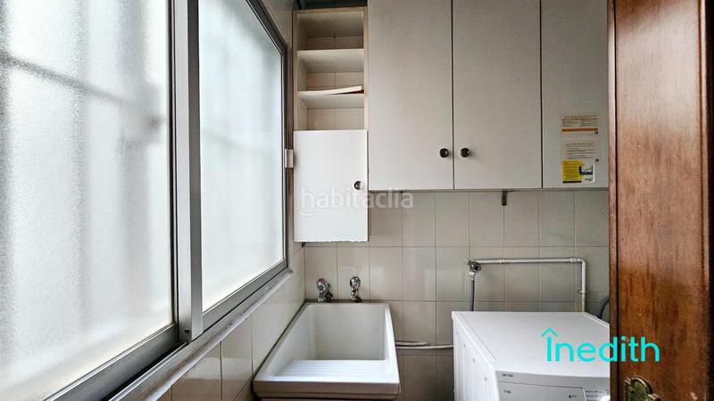 Foto d8291af2-084e-462d-9b8a-be1c7c4b43f6. Flat with heating parking in Centre Castelldefels