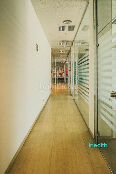 Foto 10c39ea0-f539-48bb-b590-deb8fb5b92b1. Location bureau avec chauffage dans Sant Cosme-La Granja Prat de Llobregat (El)