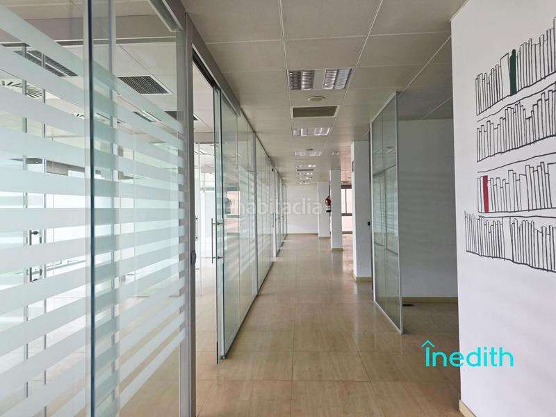 Foto 13cadaf6-ade8-4ba0-91d9-77d584e3053d. Location bureau avec chauffage dans Sant Cosme-La Granja Prat de Llobregat (El)