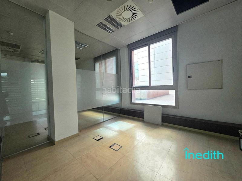 Foto afc436bc-98c4-4d01-8789-bd3da8c919f3. Location bureau avec chauffage dans Sant Cosme-La Granja Prat de Llobregat (El)