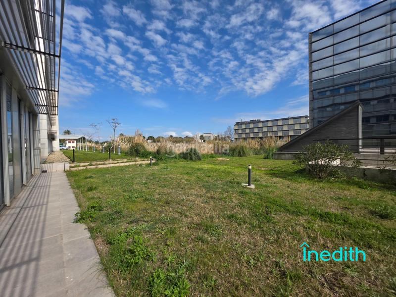 Foto b6be9b40-6a77-4942-86c6-e97580a0aa66. Location bureau avec chauffage dans Sant Cosme-La Granja Prat de Llobregat (El)