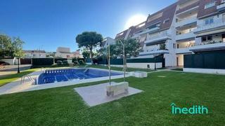 Pis  Calle garrotxa. Precios piso atico duplex en calafell residencial con piscina