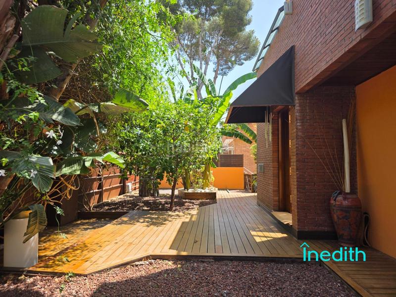 Foto 198a6e0d-3241-4c0c-aec6-4ec183ec00a0. Casa con riscaldamento parcheggio in Montmar Castelldefels