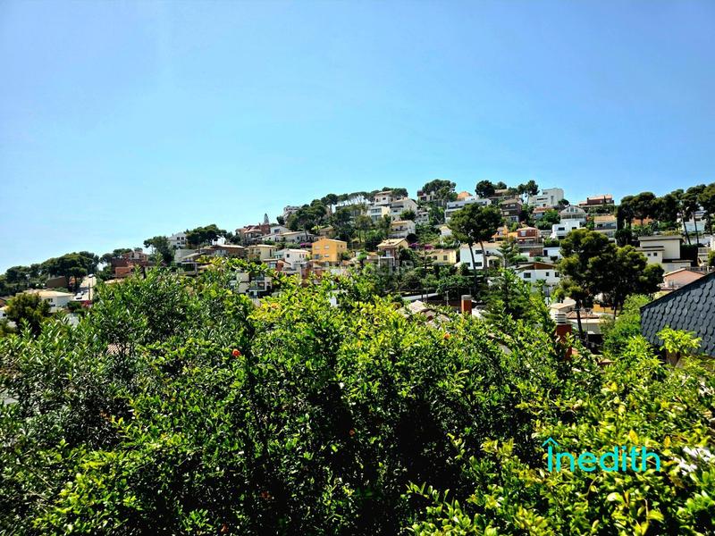 Foto 6e19ca1d-bcbf-413a-9b71-cdd0c01d74c2. Casa con riscaldamento parcheggio in Montmar Castelldefels