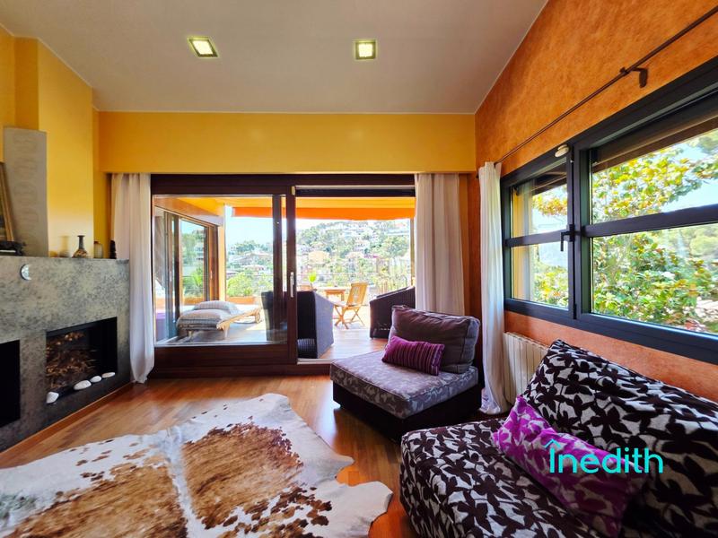 Foto 7812c82e-2daa-4a3f-9233-e1dbe7770710. Casa con riscaldamento parcheggio in Montmar Castelldefels