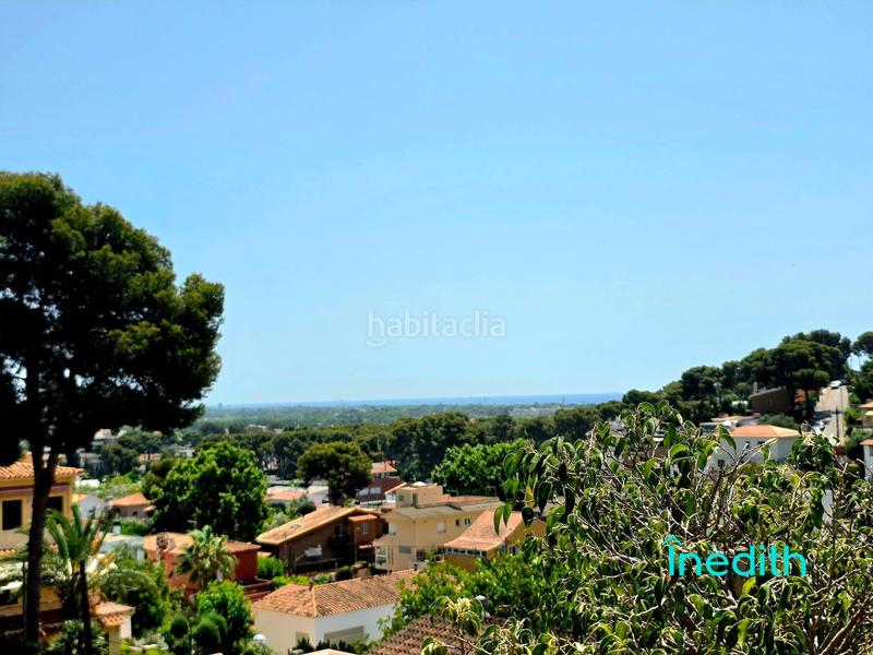 Foto f4a9399b-9a93-46cc-8004-2ca8789d4713. Casa con riscaldamento parcheggio in Montmar Castelldefels