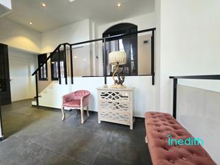 Casa  Calle de cebrià de montoliu. Preciosa casa con piscina toda reformada en la exclusva urbaniza