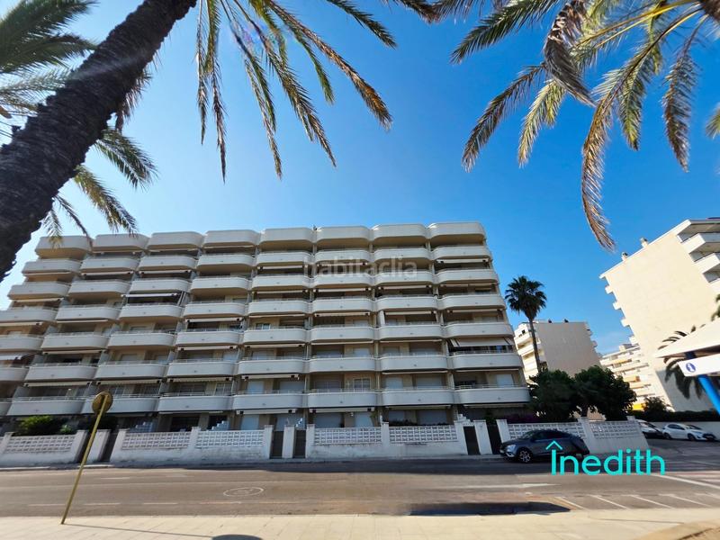 Foto 3e42335c-79c3-4395-b776-5c987b0f09af. Piso impresionante piso playa mirando al mar, primera linea con acabados alta calidad, finca señorial. en Calafell