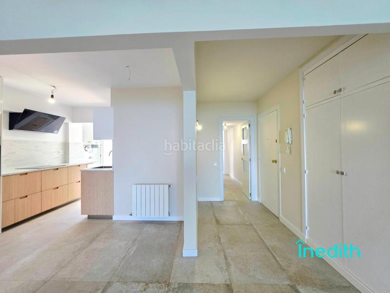 Foto 463a4159-3138-4558-b57b-00c1d4c70e71. Piso impresionante piso playa mirando al mar, primera linea con acabados alta calidad, finca señorial. en Calafell