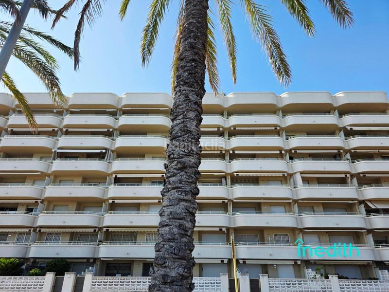 Foto 8cd90477-ea46-4ac0-b9c6-2a9adc278c73. Piso impresionante piso playa mirando al mar, primera linea con acabados alta calidad, finca señorial. en Calafell