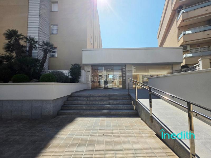 Foto 9f7952a6-0b1c-4895-b81f-a41502447cb2. Piso impresionante piso playa mirando al mar, primera linea con acabados alta calidad, finca señorial. en Calafell
