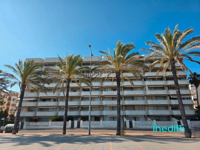 Foto a385825a-2b73-4749-ab94-f5a47a6a8e1a. Piso impresionante piso playa mirando al mar, primera linea con acabados alta calidad, finca señorial. en Calafell