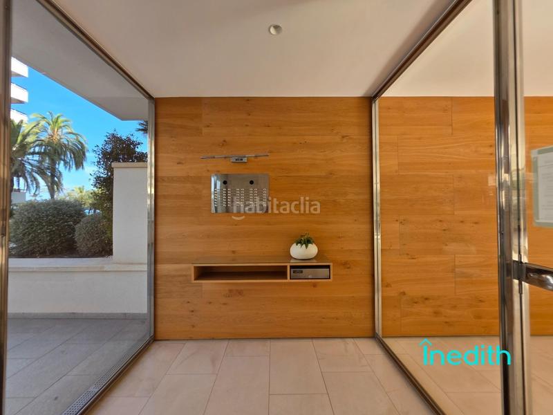 Foto af780b3d-a1d1-468e-9d82-620ea9fd36ae. Piso impresionante piso playa mirando al mar, primera linea con acabados alta calidad, finca señorial. en Calafell