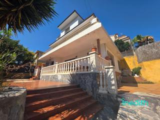 Xalet  Calle de goya. Gran oportunidad en corral den cona en cubelles! casa con piscin