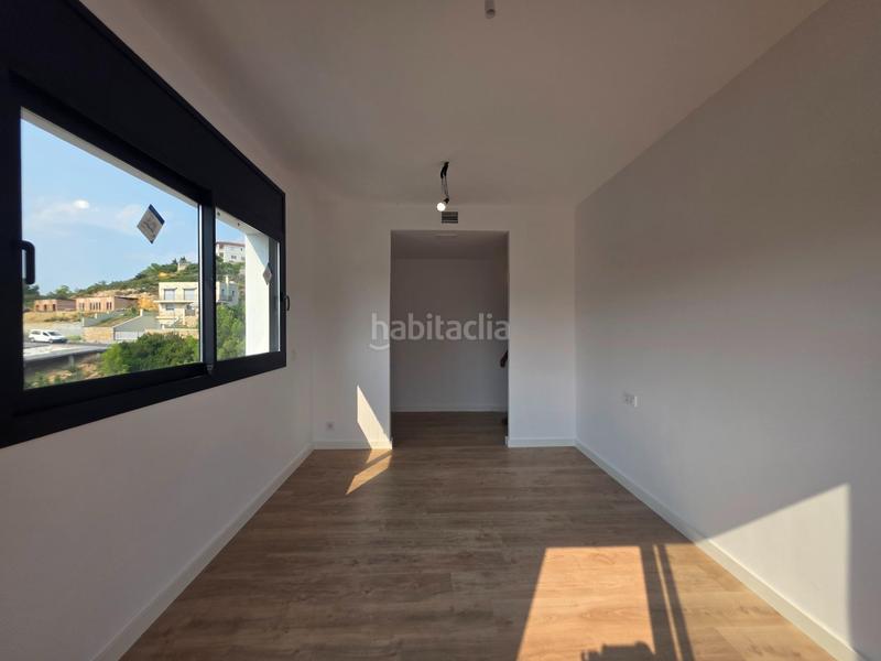 Foto 026402da-50b1-44b0-8123-d5ecb3c1d7e6. Chalet con riscaldamento parcheggio piscina in Segur de dalt Segur de Calafell