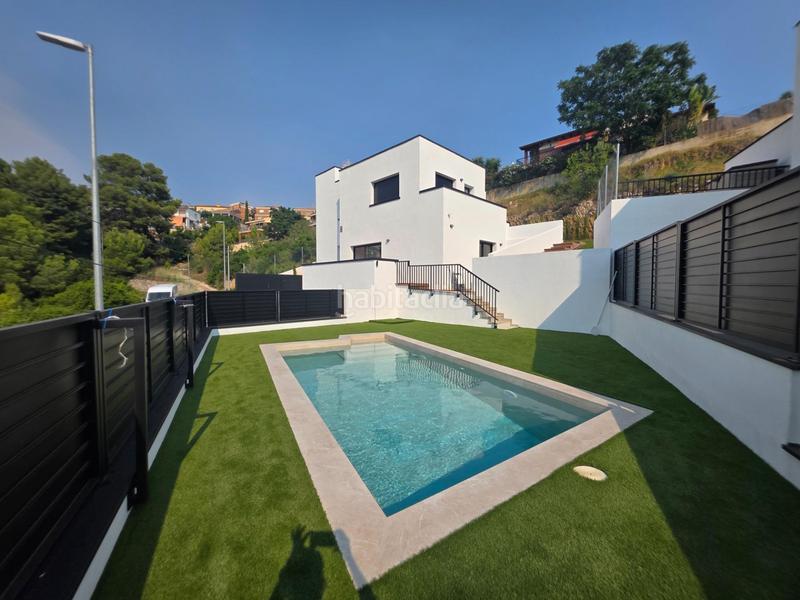 Foto eb35ce82-5183-4ba6-a5b0-1cc1c2958a60. Chalet con riscaldamento parcheggio piscina in Segur de dalt Segur de Calafell