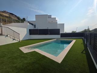 Chalet  Calle de la marca hispànica. Bonita casa amplia con piscina, de diseño y vistas despejadas en