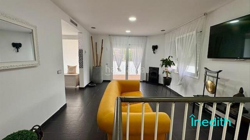 Foto 3d34a736-9e93-458b-9906-64e203601ef1. Chalet casa o chalet independiente en zona residencial con piscina, como nueva! en Cunit