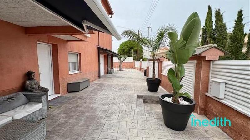 Foto 734eb20b-fe0b-4581-8427-011641dbcbf6. Chalet casa o chalet independiente en zona residencial con piscina, como nueva! en Cunit