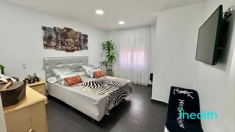 Foto 83947de5-3072-4610-bb42-fdb9964063e5. Chalet casa o chalet independiente en zona residencial con piscina, como nueva! en Cunit