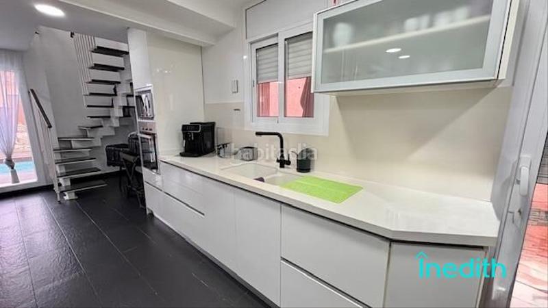 Foto c9d43f4a-dab5-4e6d-af6b-2df52ed789bd. Chalet casa o chalet independiente en zona residencial con piscina, como nueva! en Cunit