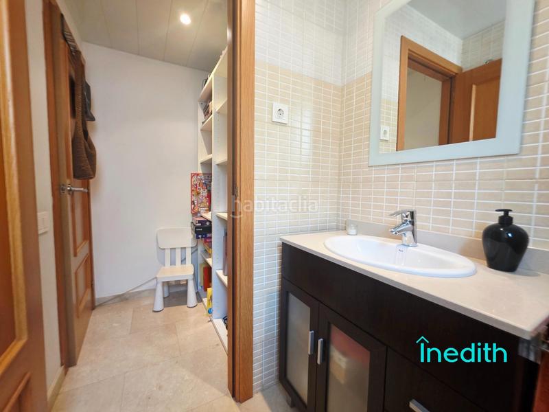 Foto cc3c420f-41f1-4ddc-a458-11afabbcf9c8. Casa adossada amb calefacció aparcament a Santa Maria-l´Eixample-Sud Sumella Cubelles