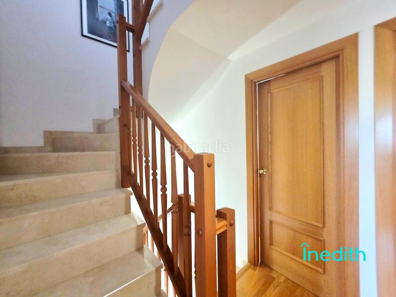 Foto fb71dabc-96e1-4cb2-9ca2-a27f1ff69f8f. Casa adossada amb calefacció aparcament a Santa Maria-l´Eixample-Sud Sumella Cubelles