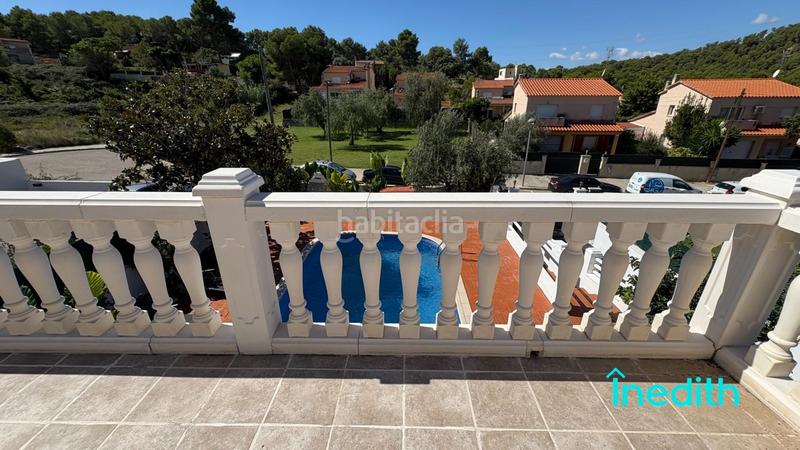 Foto 0f8e5ee8-e90c-4a3b-a8b3-9120be2aa1b6. Xalet amb calefacció aparcament piscina a costa Cunit - els jardins - els rosers Cunit