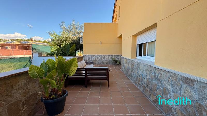 Foto 37a36df7-88d9-4e5c-8d5b-350f3fd23da9. Xalet amb calefacció aparcament piscina a costa Cunit - els jardins - els rosers Cunit