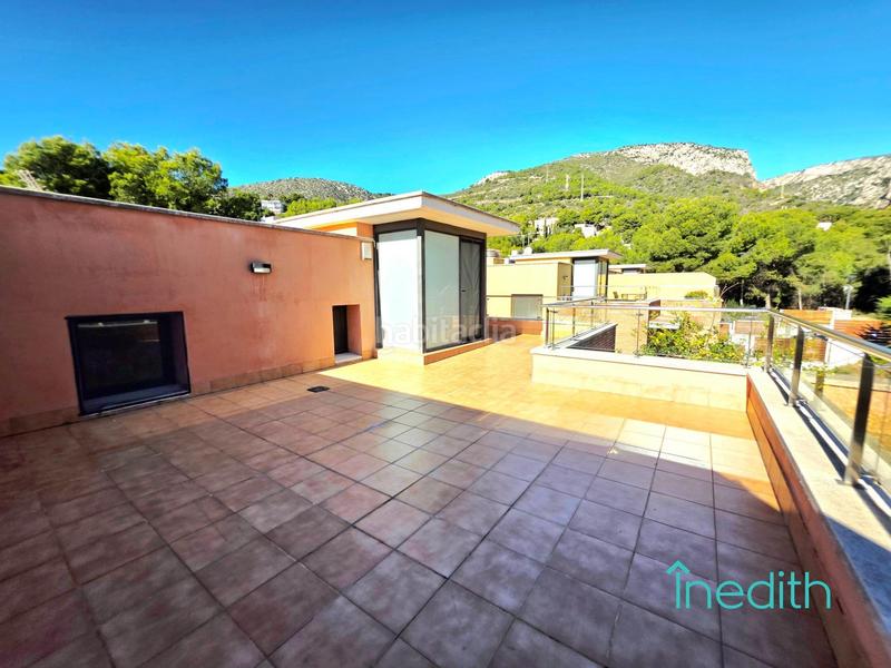 Foto fd449109-aefa-48e9-b09b-45694d030c04. Casa amb calefacció aparcament piscina a El Poal Castelldefels