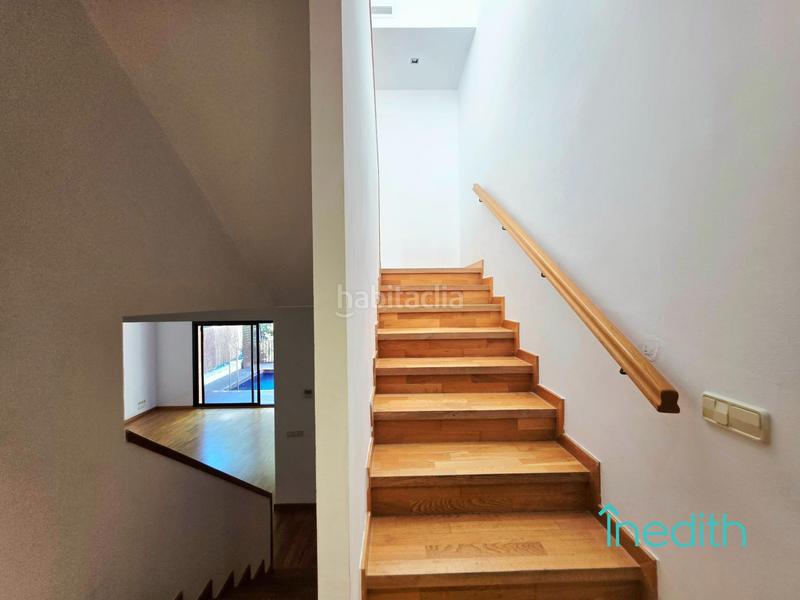 Foto 4891fd44-d172-48ab-b9a2-93cee3cc90d3. Maison avec chauffage parking piscine dans les botigues de Sitges Sitges