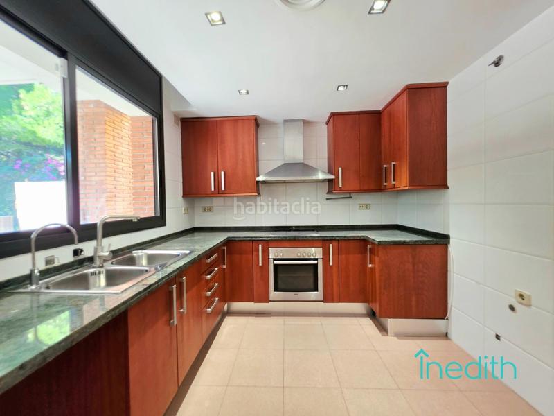 Foto 7362dfed-fef3-449d-b1a6-0b054ddbe412. House with heating parking pool in les botigues de Sitges Sitges