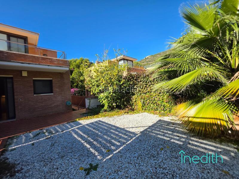 Foto 78741d98-e87f-4d7a-864b-a66abedd7e61. Maison avec chauffage parking piscine dans les botigues de Sitges Sitges