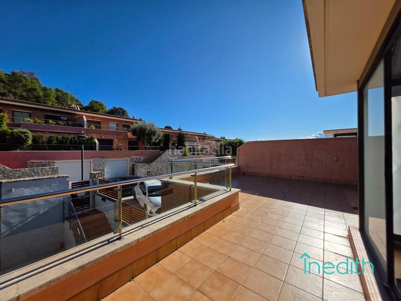 Foto b5114209-b3f1-4d89-ab48-34b5f94fc622. House with heating parking pool in les botigues de Sitges Sitges