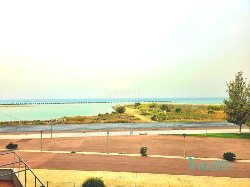 Foto abaf3a00-5491-4089-9503-94a78a7e218f. Pis amb calefacció piscina a Les Salines-Pla de Sant Pere Cubelles