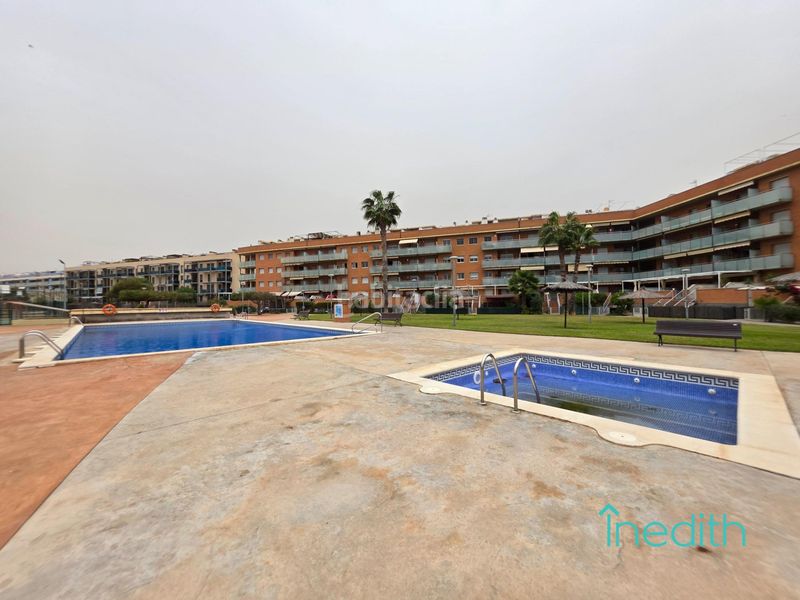 Foto dd9153cb-6f5a-4ac7-9cef-7b864669395e. Pis amb calefacció piscina a Les Salines-Pla de Sant Pere Cubelles