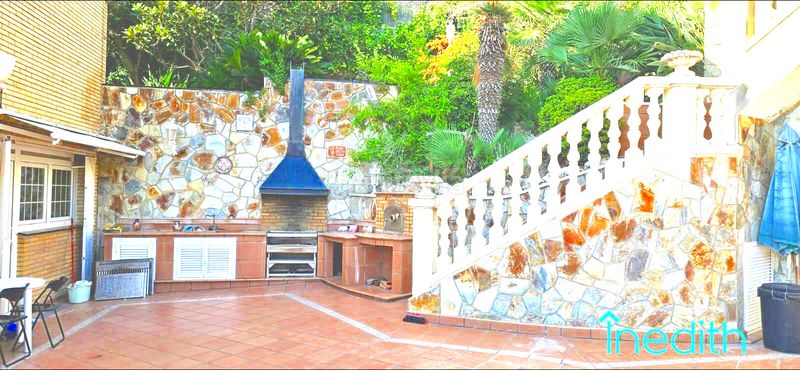 Foto 393a9507-592b-4773-bc86-f900eedbabe3. Casa amb calefacció aparcament piscina a Bellamar Castelldefels