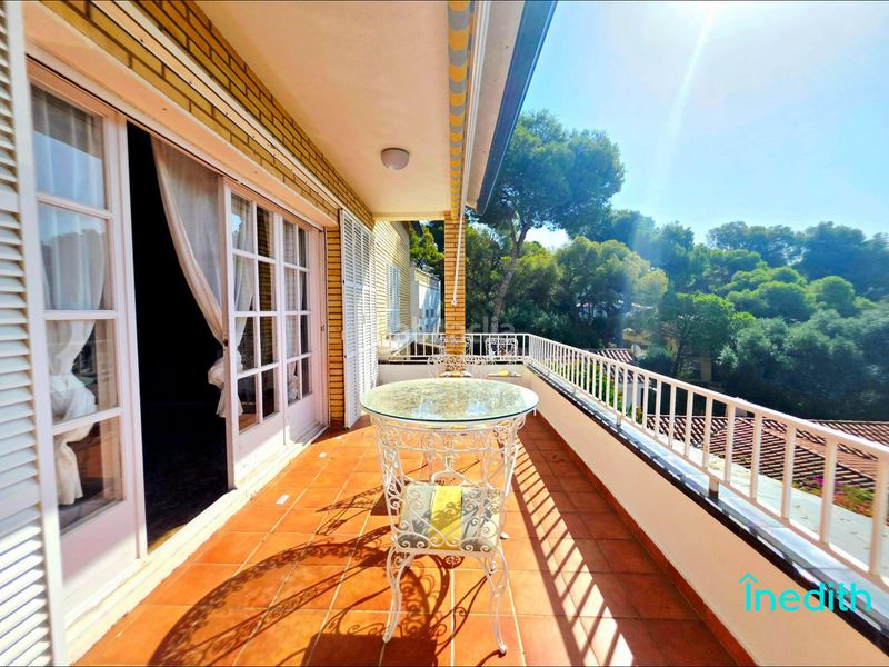 Foto 4abf6957-cae3-4a9b-98fe-2f73012068e7. Casa amb calefacció aparcament piscina a Bellamar Castelldefels
