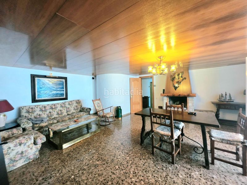 Foto a6246bbe-d022-4e07-b448-9f427471e5e8. Casa amb calefacció aparcament piscina a Bellamar Castelldefels