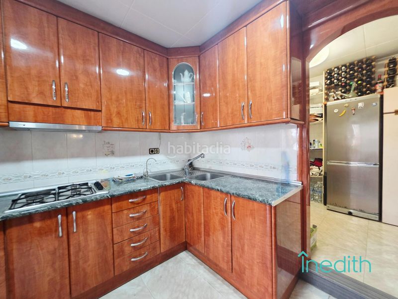 Foto e96c48c3-1e31-4a27-87ee-d4b57d9ee55e. Casa amb calefacció aparcament a Gava Mar Gavà