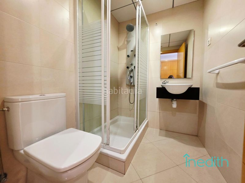 Foto b5dfe274-d1cd-45e3-bf1e-ce7e57dcee4c. Pis a Centre Sitges