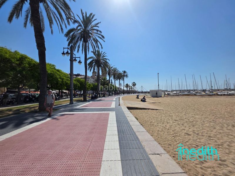 Foto f0d1b492-5f82-4b6c-849a-231eaa82ba40. Pis a Centre Sitges